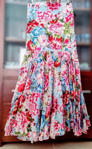 Falda Flamenca 38/40, regalo pendientes y flor