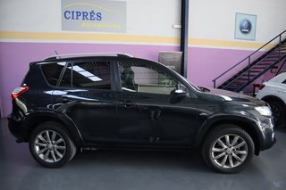 Toyota RAV4 Executive Cross-Sport 150cv 4x4 Aut.