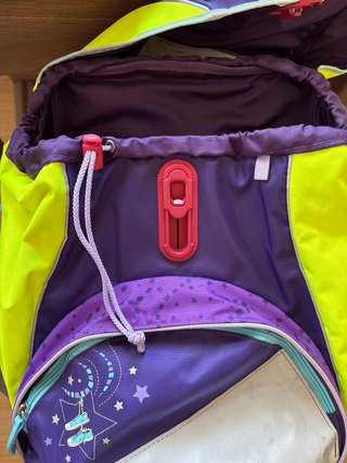 Conjunto escolar Scout de Alta Gama