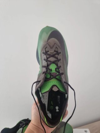 T44,5 Nike Zoom Vaporfly Next% 4