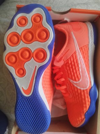Nike React Gato Naranjas cambio de talla o venta