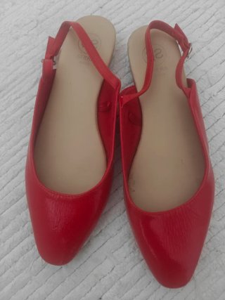 Manoletinas rojas mujer
