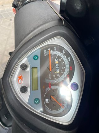 Kymco Agility 125 Scooter 2012