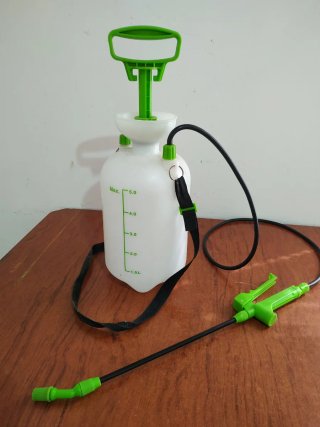 Pulverizador 5L con Manguera y Lanza