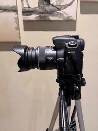 Cámara Sony A200 + Trípode