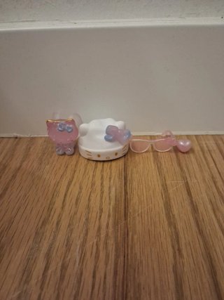 Muñeca LOL Surprise Hello Kitty