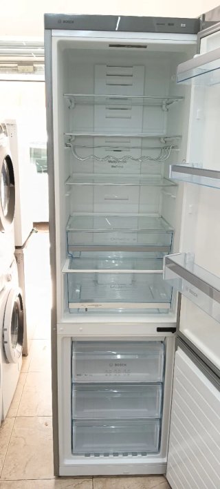 NEVERA COMBI BOSCH NO FROST ENERGÍA A++