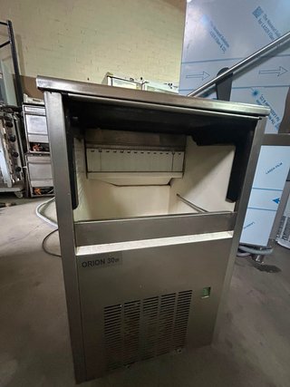 Máquina de hielo ITV ORION 30W