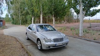 Mercedes-Benz c220 cdi
