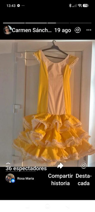 Traje de flamenca amarillo y blanco