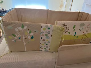 Protector de cuna infantil