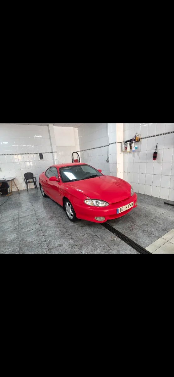 Hyundai Coupe 2000 - foto 1