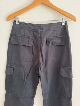 Pantalones cargo Zara