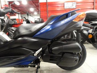 Yamaha X-MAX 125