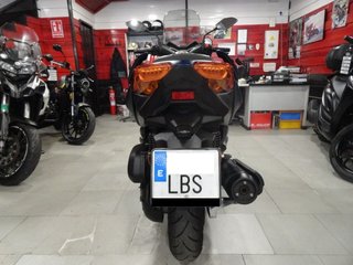 Yamaha X-MAX 125