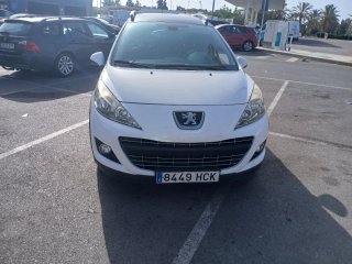 Peugeot 207 2011