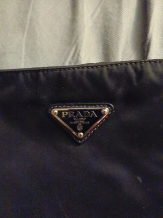 Bolso marca Prada 2002 en perfectas condiciones