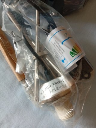 Lámpara de mesa nueva