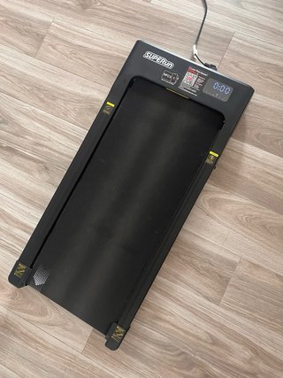 Cinta de andar SuperRun con inclinación