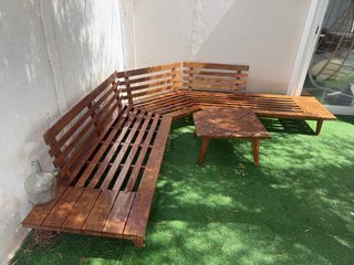 Rinconera jardin madera
