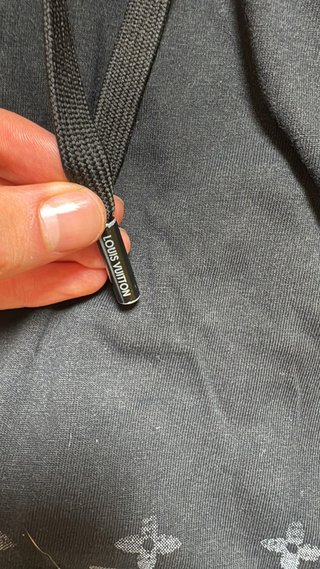 Pantaloncini Louis Vuitton neri monogram