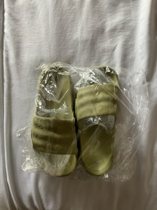Chanclas verdes