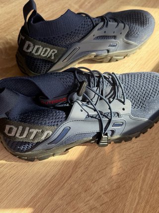 Zapatillas Outdoors Azules y Grises