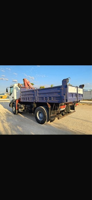 Renault grua y basculante