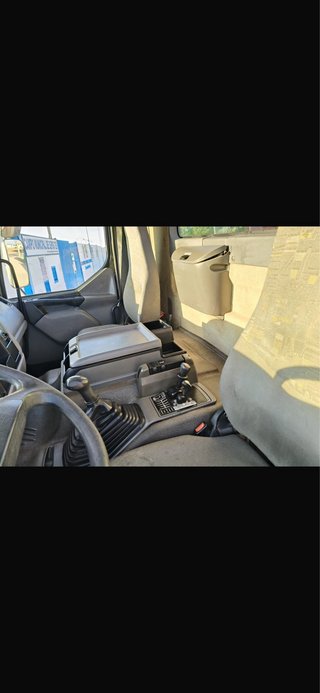 Renault grua y basculante