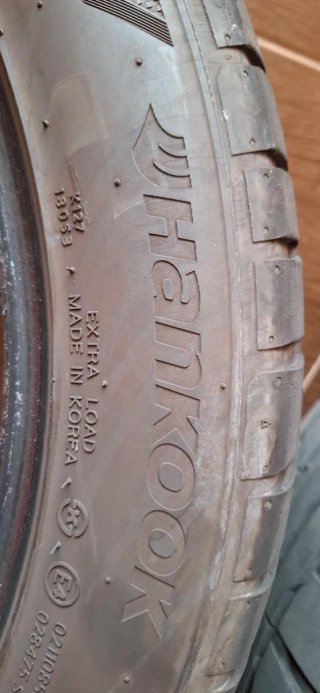 Neumáticos Hankook 245 45 19
