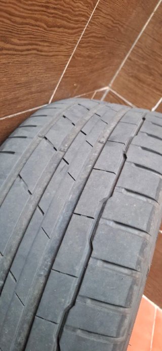 Neumáticos Hankook 245 45 19