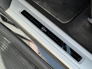 Land Rover Range Rover Sport SVR / Carbon Edition