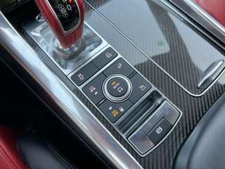 Land Rover Range Rover Sport SVR / Carbon Edition