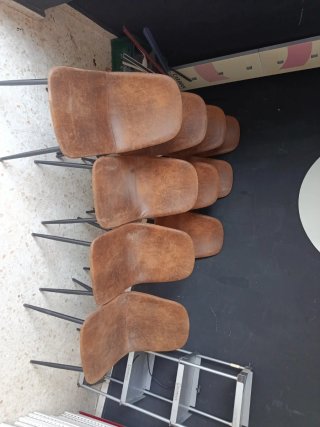 Sillas Nórdicas Marrones 10 sillas  A 15 euros uni