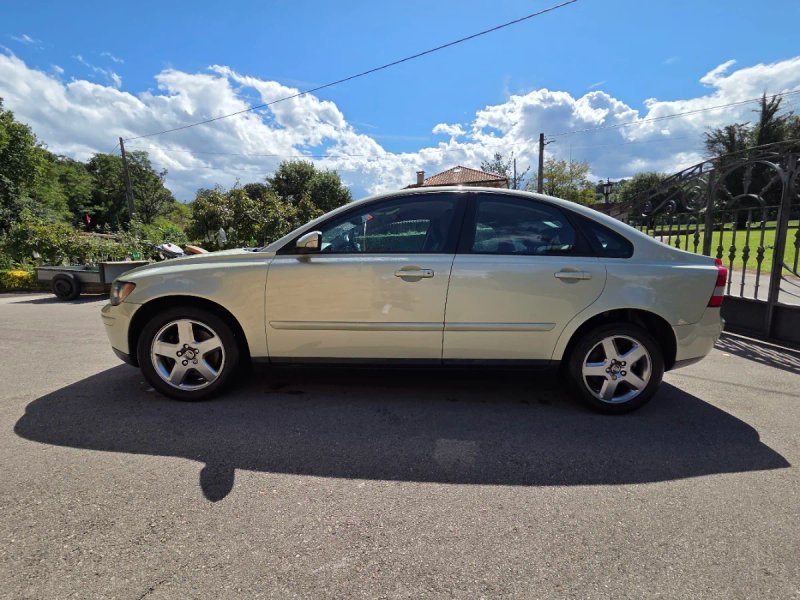 Volvo S40 2005 - foto 1