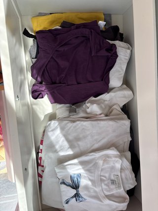 Lote 3 Camisetas Talla S Morado y Blanco