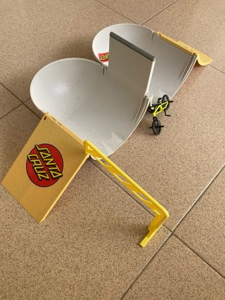 Skate park Tech Deck con Bici