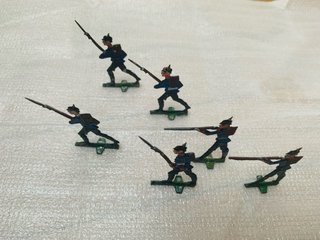Soldaditos de plomo alemanes antiguos