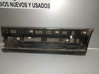 Moldura Puerta Trasera derecha Cayenne 2012