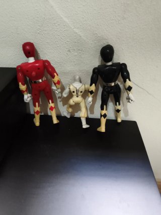 Figuras Power Rangers, más en mi perfil Preguntar
