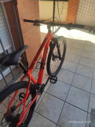 Bicicleta Trek Superfly 7 29