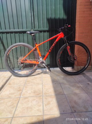 Bicicleta Trek Superfly 7 29