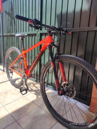 Bicicleta Trek Superfly 7 29