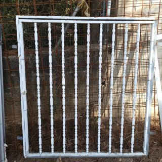 Reja de Hierro Blanca para Ventana
