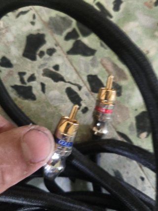 Cable RCA equipo de música azul