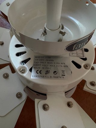 Ventilador Techo Faro LO-3318 con Lámpara