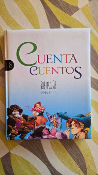 Cuenta cuentos bilingüe, español e inglés