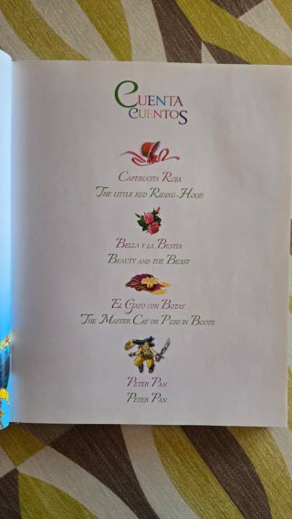 Cuenta cuentos bilingüe, español e inglés