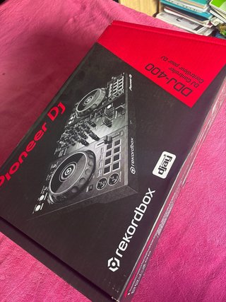 Controlador DJ Pioneer DDJ-400