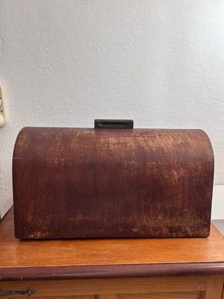 Máquina de coser Wertheim antigua